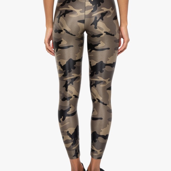 KORAL Lustrous Infinity Camo Leggings - Picture 3 of 7